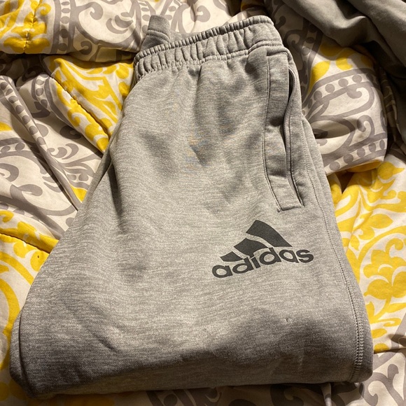 Grey sweatpants - Picture 1 of 2